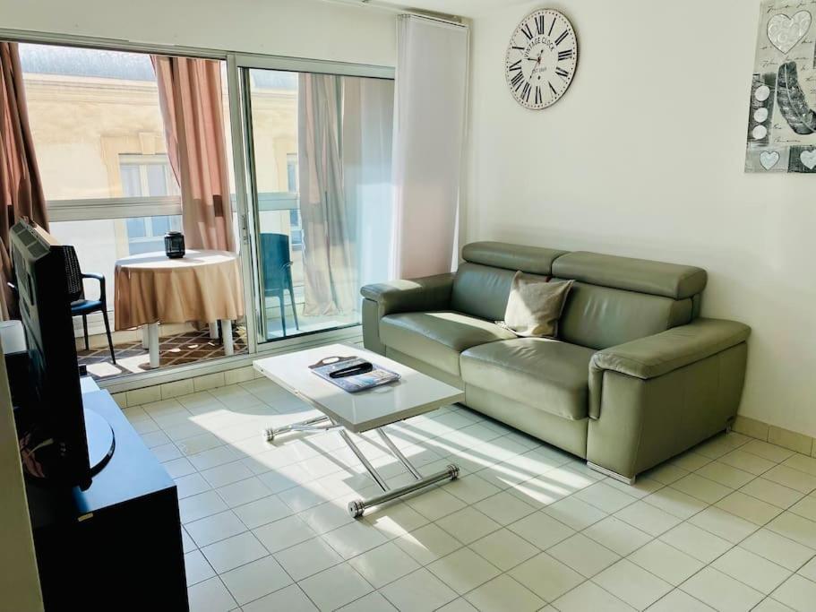 Апартаменти "Beausoleil" T2 Lumineux, Parking, Clim, Wifi Сет Екстер'єр фото