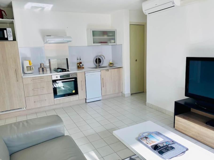 Апартаменти "Beausoleil" T2 Lumineux, Parking, Clim, Wifi Сет Екстер'єр фото